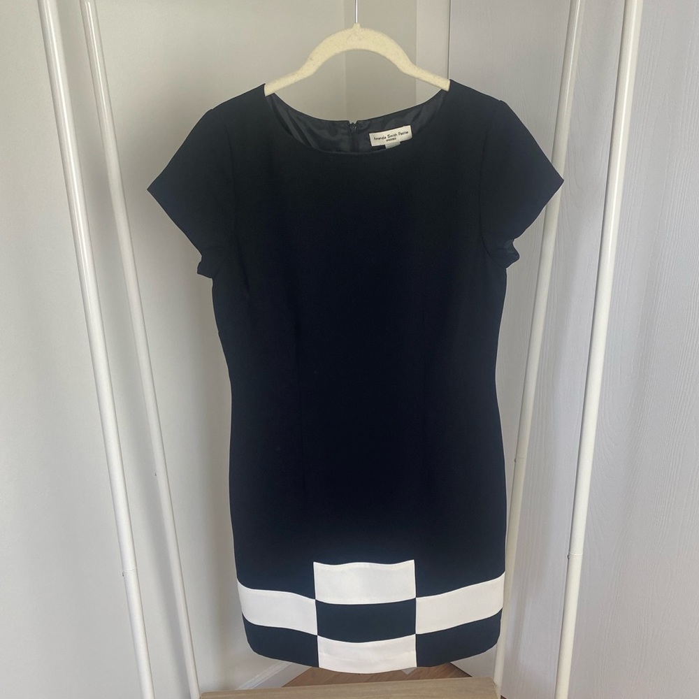 Amanda Smith Black and White Checkerboard Sheath Dress